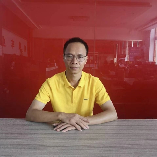 理事张银_副本2.jpg